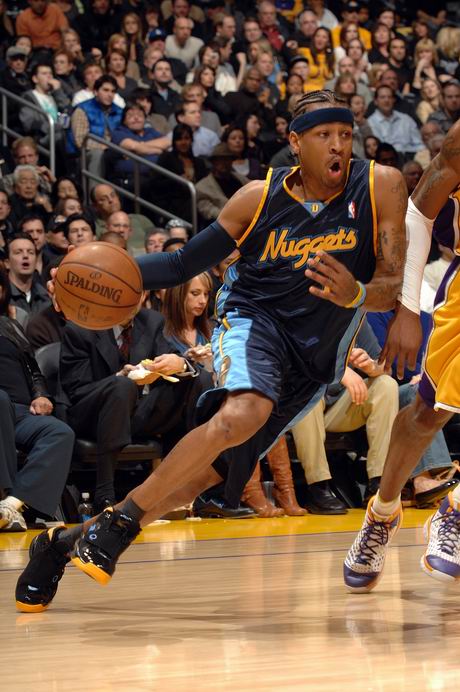 还是活泼的 还是活泼的