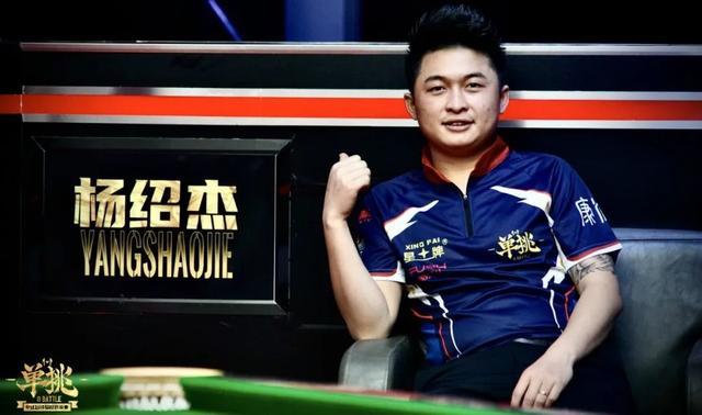 在联赛中表 在联赛中表