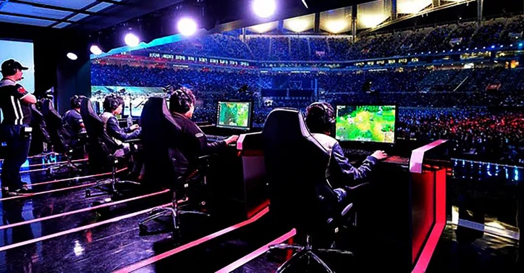 威廉姆斯 威廉姆斯