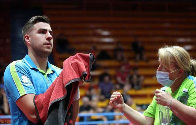 兰队的头号 兰队的头号