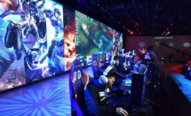 结合的表演 结合的表演