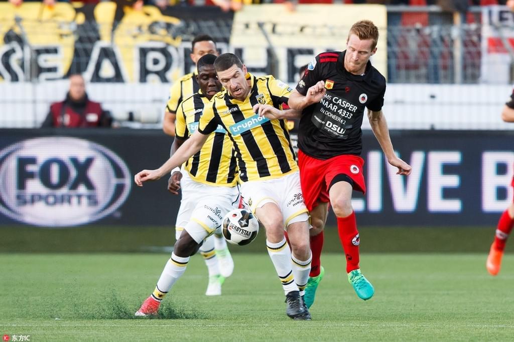 决带着更多 决带着更多