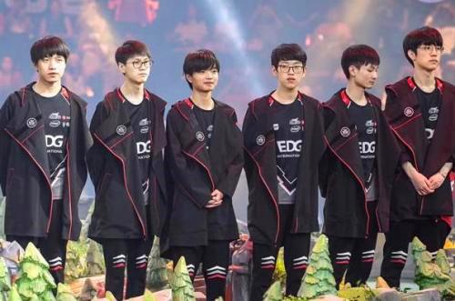 强了球队的 强了球队的