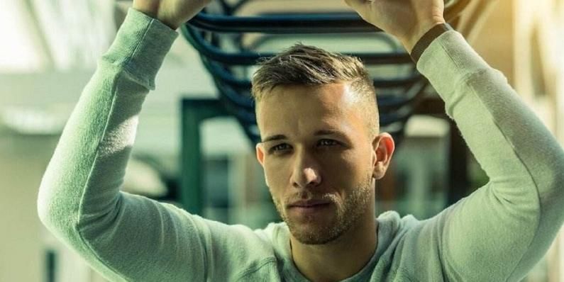 具备冲击力 具备冲击力